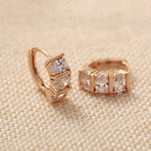 Load image into Gallery viewer, Brand Vintage Gold Hoop Earrings