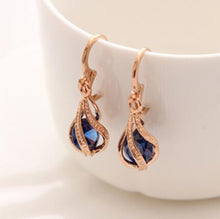 Load image into Gallery viewer, Water Drop Style Drop Earrings