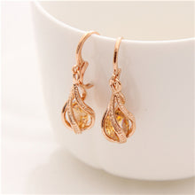 Load image into Gallery viewer, Cubic Zirconia Drop Earrings