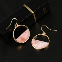 Load image into Gallery viewer, Statement Hanging Earring